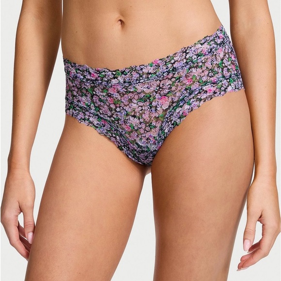 3/25$ Victoria’s Secret Posey Lace Cheeky Panty Navy Ditsy Floral NWT Size S - Picture 2 of 3